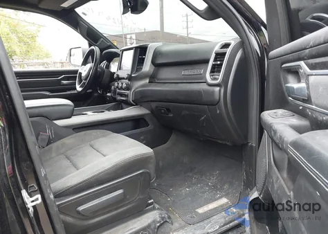 2022 Ram 1500 Big Horn 4X4 5'7 Box from USA, damaged, VIN 1C6RRFFG2NN423975